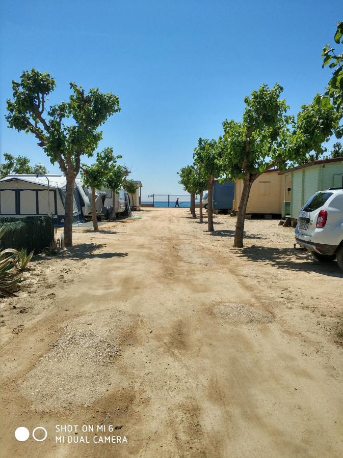 Camping El Pinar Platja Santa Susanna Exteriör bild