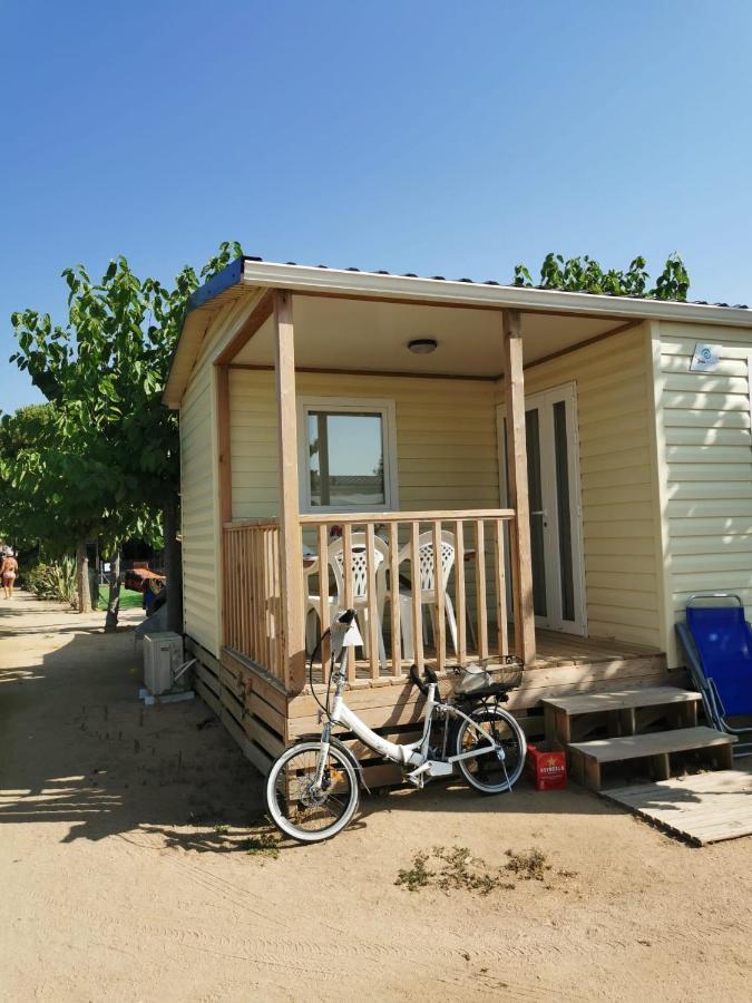 Camping El Pinar Platja Santa Susanna Exteriör bild